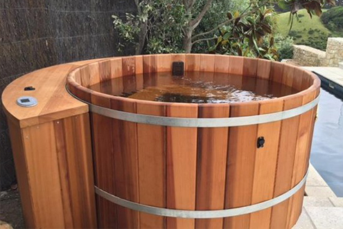Why is a Cedar Hot Tub better than a Plastic Spa Pool?