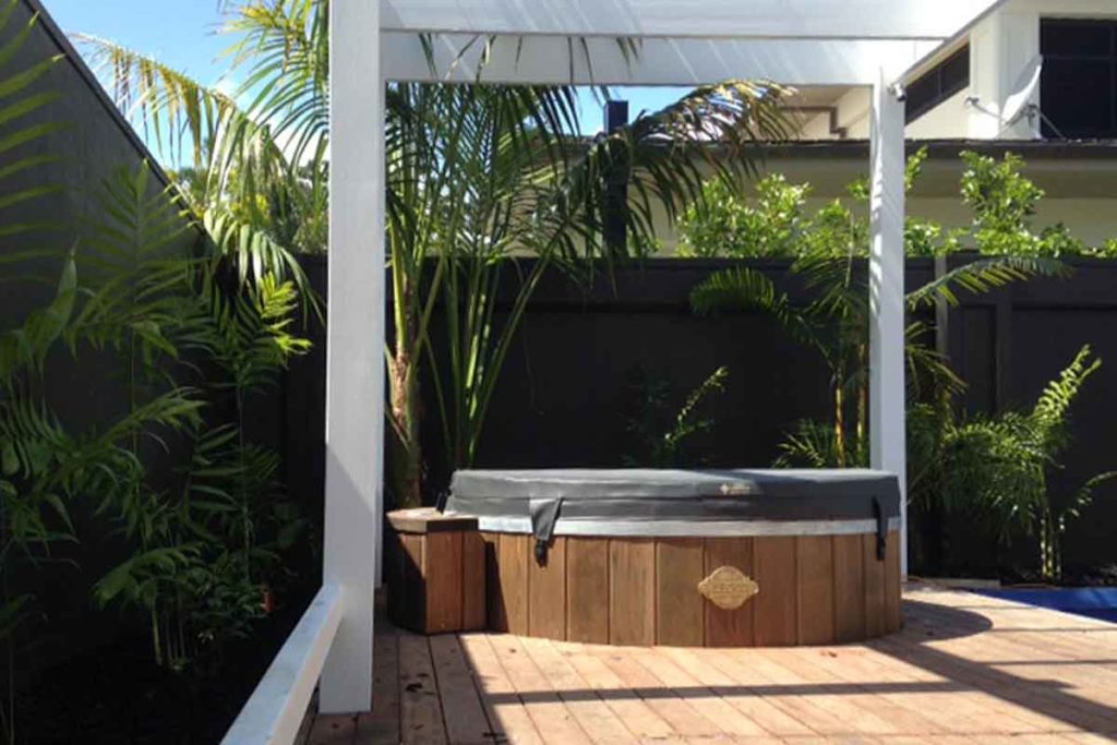 Colonial Hot Tub 5ft Auckland